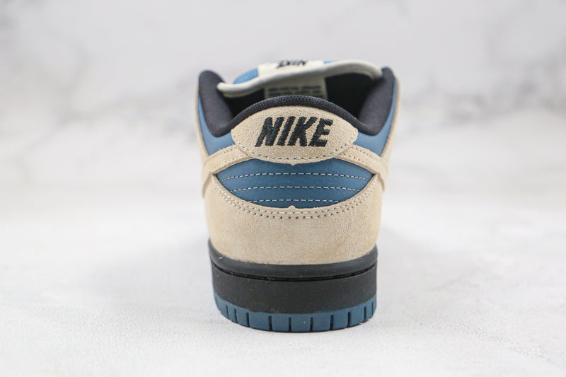 Nike Dunk SB Low Light Cream Thunderstorm