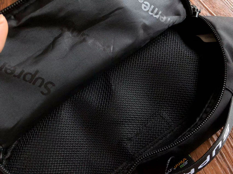 Supreme WaistBag Black