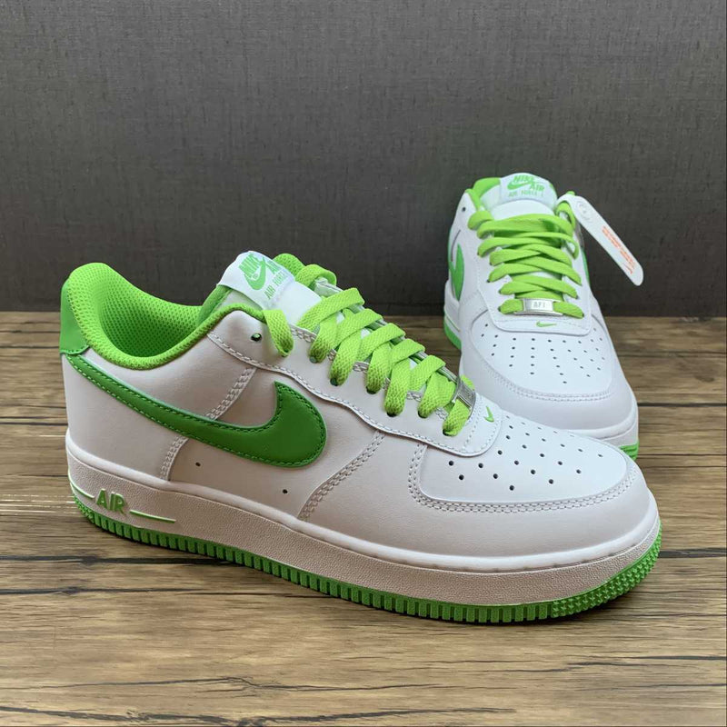 Nike Air Force 1 '07 White Chlorophyll