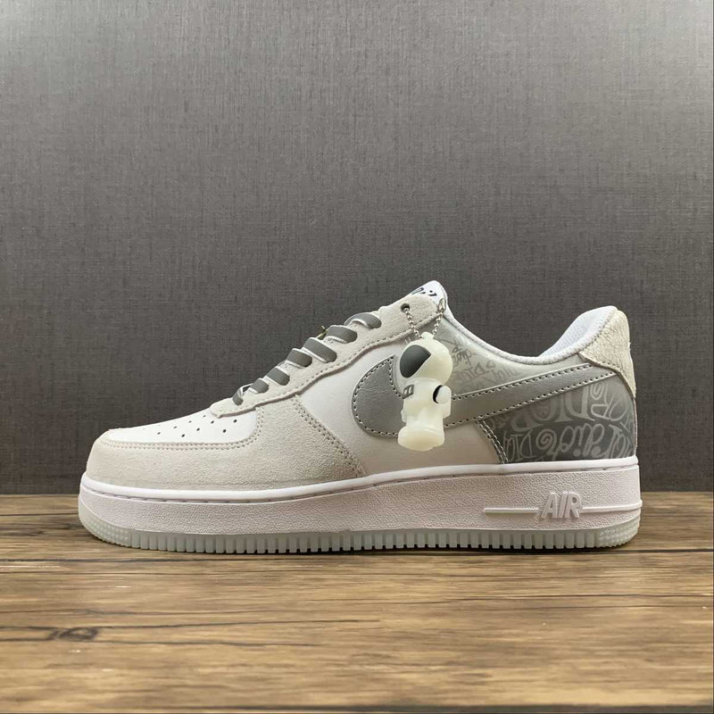 Nike Air Force 1 '07 Low ESS White Metallic Silver Grey